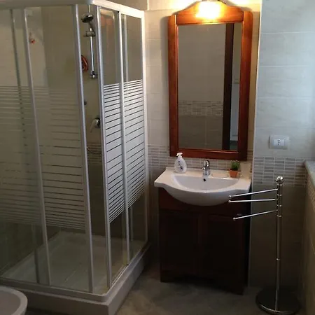 בית חווה Fruttirossi Trofarello