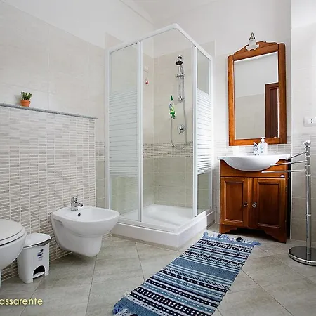 Fruttirossi בית חווה Trofarello